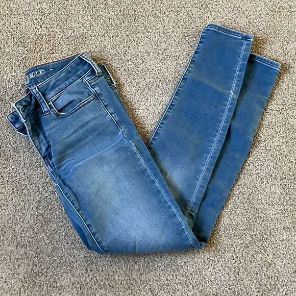 AEO American Eagle Super Stretch Jegging Skinny Jeans - Size 2 Light-Medium Wash - Picture 1 of 9
